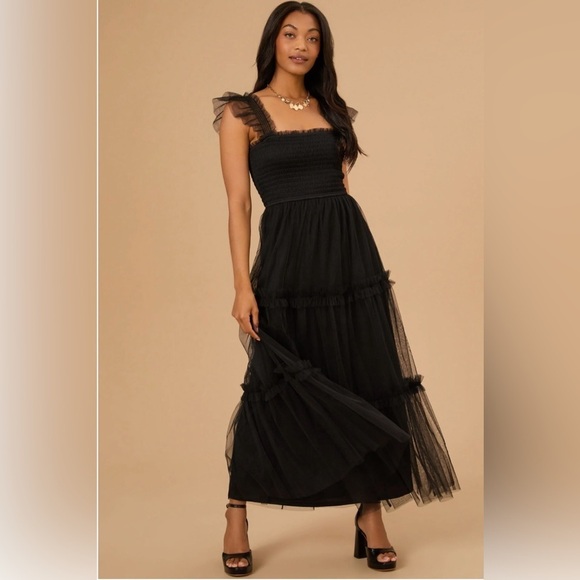 Altar'd State Dresses & Skirts - Altar’d State Kenna Tulle Maxi Dress